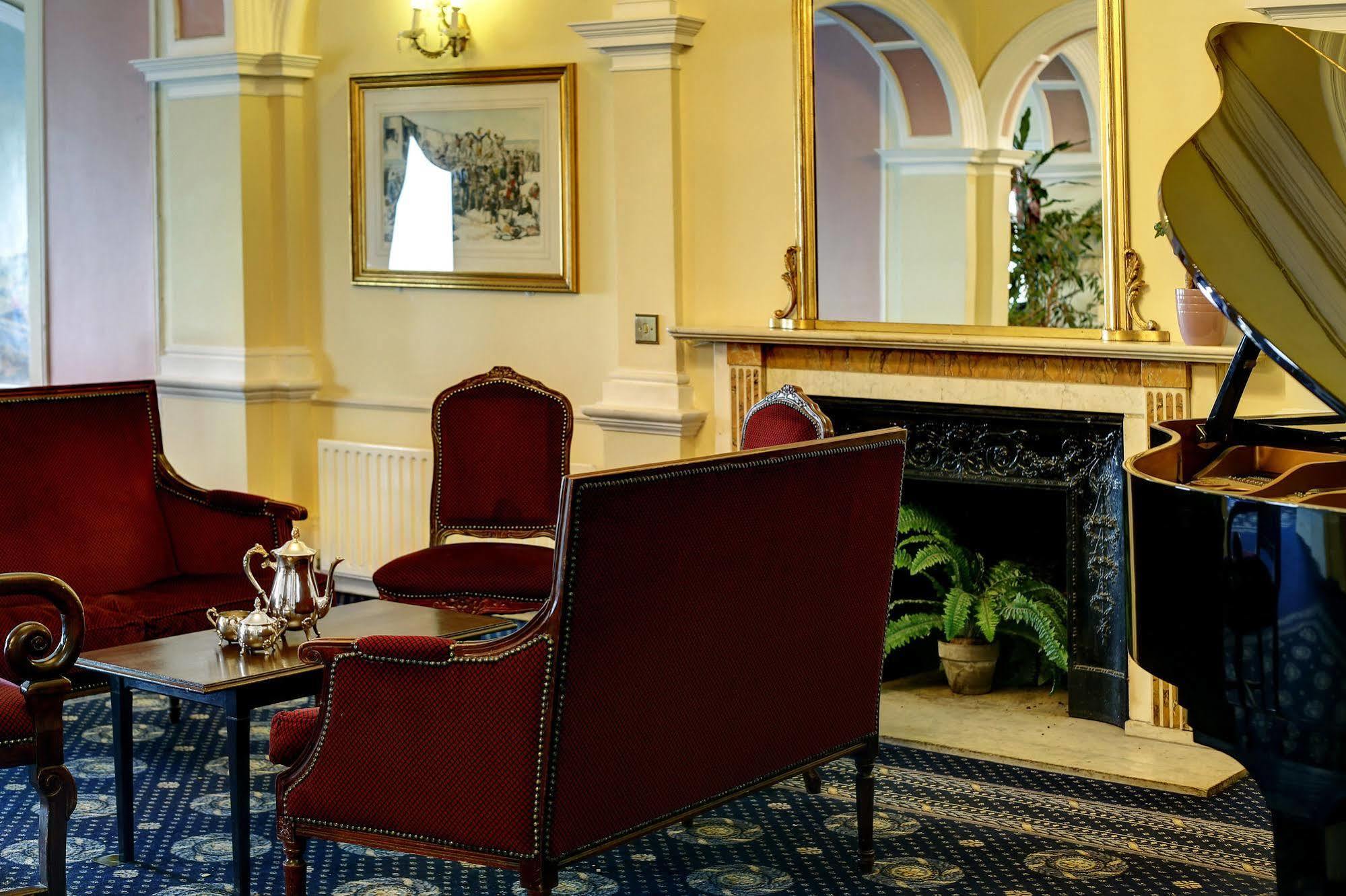รอยัล วิกทอเรีย โฮเทล Hotel St Leonards-on-Sea ภายนอก รูปภาพ
